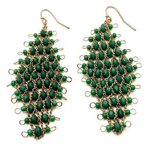 Vintage Green Beaded Drop Earrings 💚GREEN💚Estate Jewelry 70's 80's 90's ✨H015